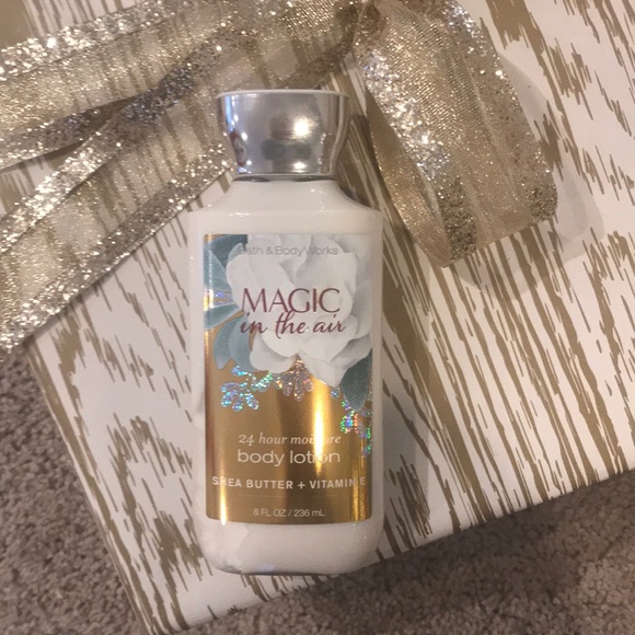 Magic in the Air Lotion - Picture 1 of 4